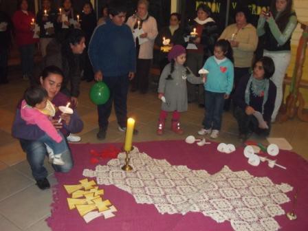 Celebración del Perdón / Viviana, Claudia, Daniel, Antonella, Rocío, Tía Leo