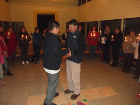 Celebración del Perdón / José y su papá Enrique...Rompiendo con sus pecados!!